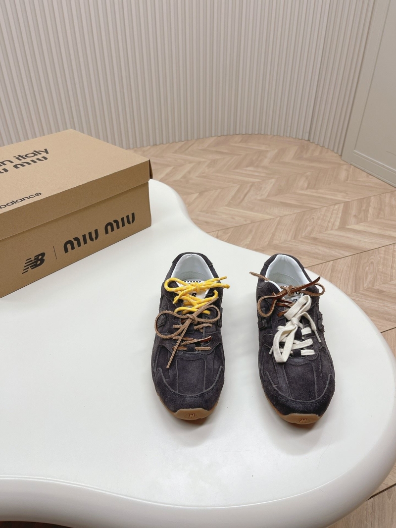 Miu Miu Casual Shoes